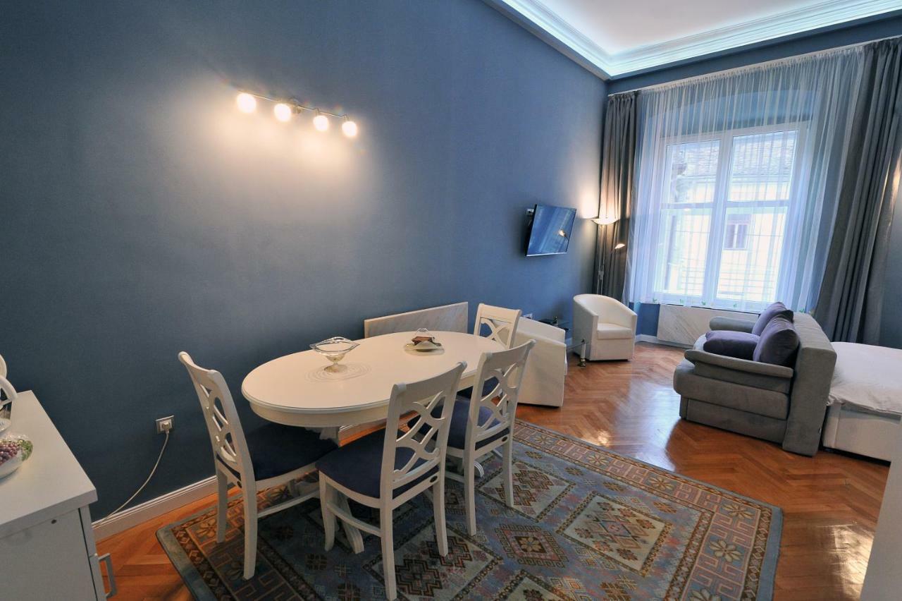 Apartment 9 - City Centre Sibiu Ngoại thất bức ảnh